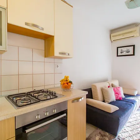 Apartament Aura