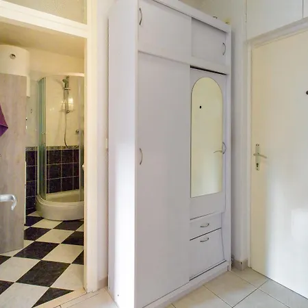 Aura Apartman *