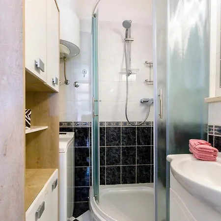 شقة Aura سبليت